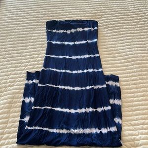 Blue tie dye strapless maxi dress excellent condition